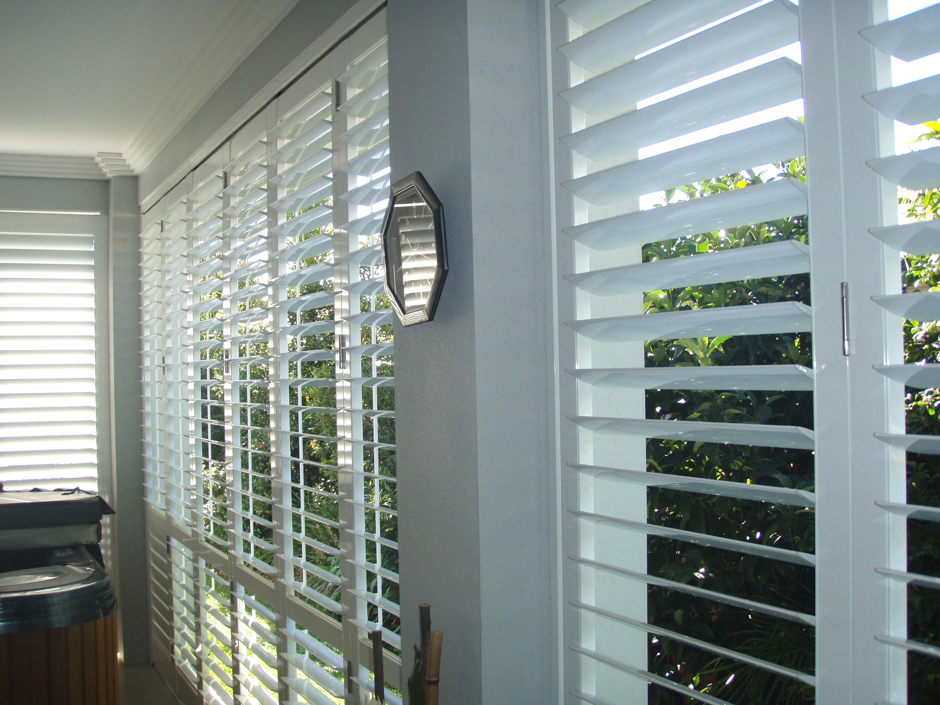 blinds-shutters-02